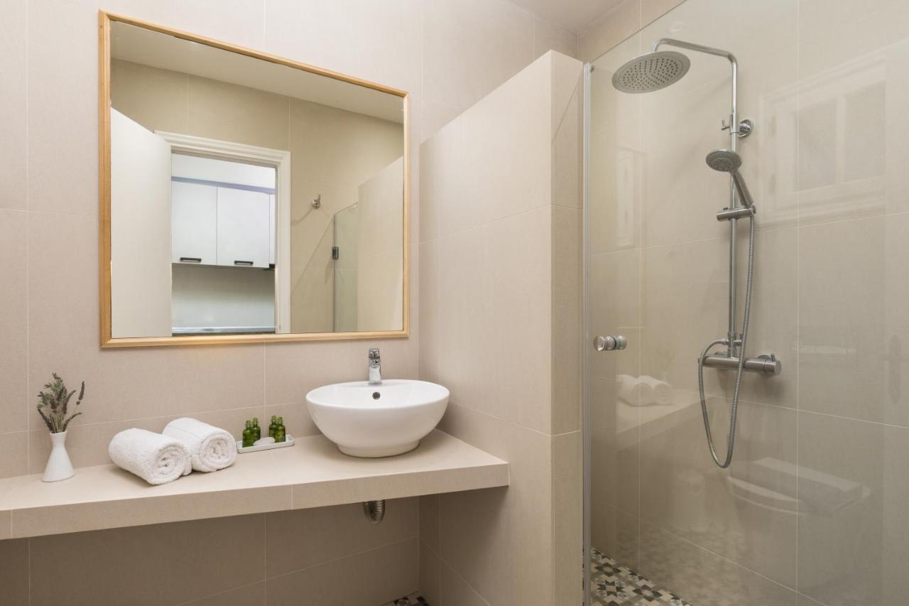 Anthoussa 4beds Family Appartement